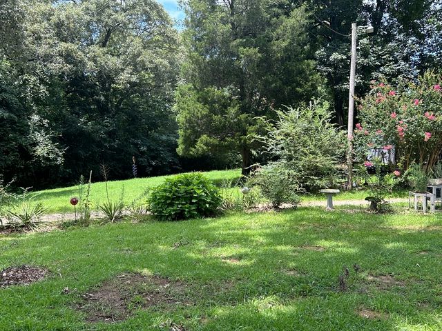 114 Lincoln St, Big Sandy, TN 38221