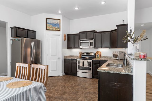 9915 McCraw Drive, Odessa, TX 79765