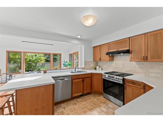 907 Sailors Reef, Fort Collins, CO 80525