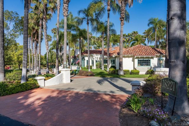18221 Via Ascenso, Rancho Santa Fe, CA 92067