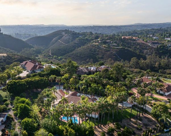 18221 Via Ascenso, Rancho Santa Fe, CA 92067