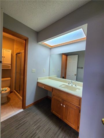 1020 W Cypress Street 2, Rogers, AR 72756