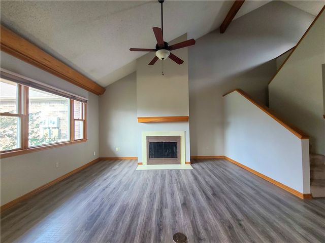 1020 W Cypress Street 2, Rogers, AR 72756