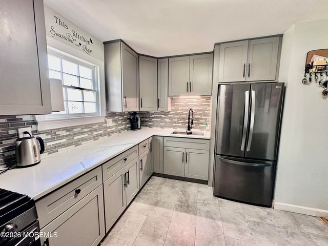 45 Beam Avenue, Jackson, NJ 08527