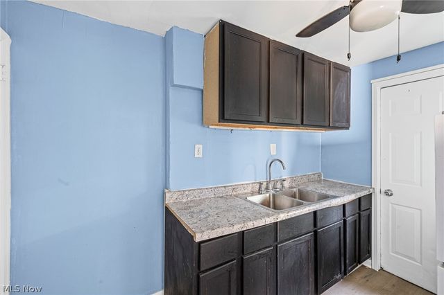 1469 E 250th Street, Euclid, OH 44117