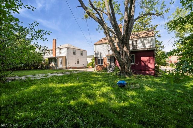 1469 E 250th Street, Euclid, OH 44117