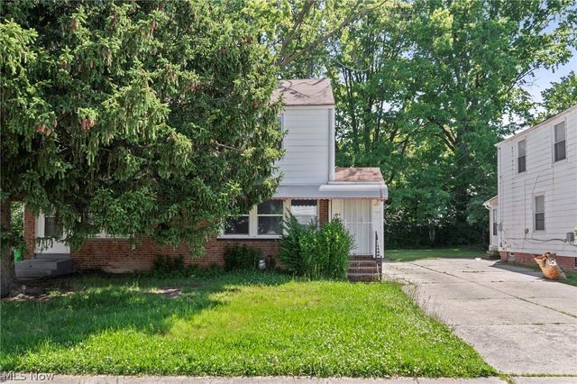 1469 E 250th Street, Euclid, OH 44117