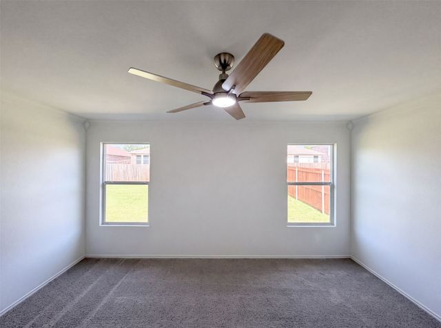 6200 St James Place, Denton, TX 76210