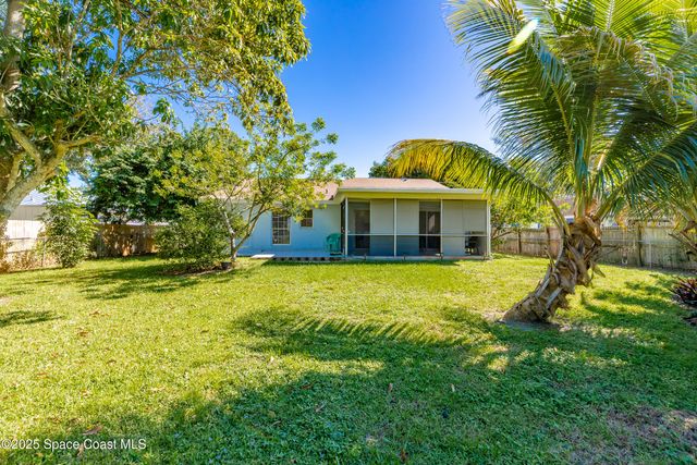 175 22nd Avenue, Vero Beach, FL 32962