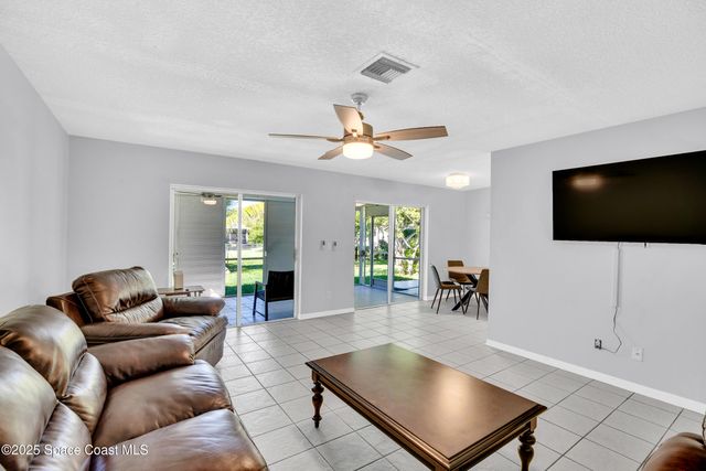 175 22nd Avenue, Vero Beach, FL 32962