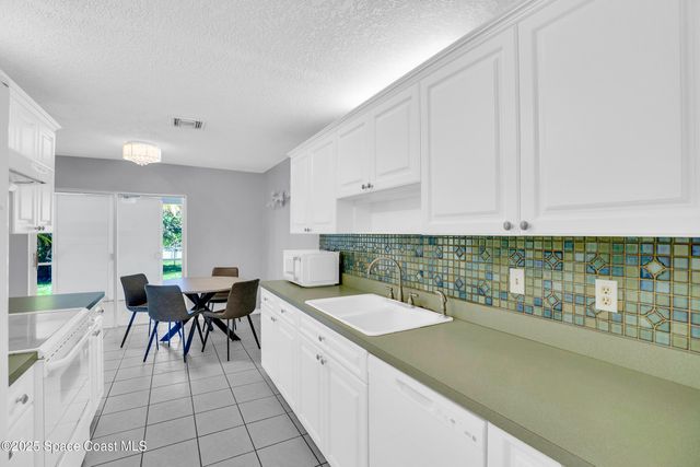 175 22nd Avenue, Vero Beach, FL 32962