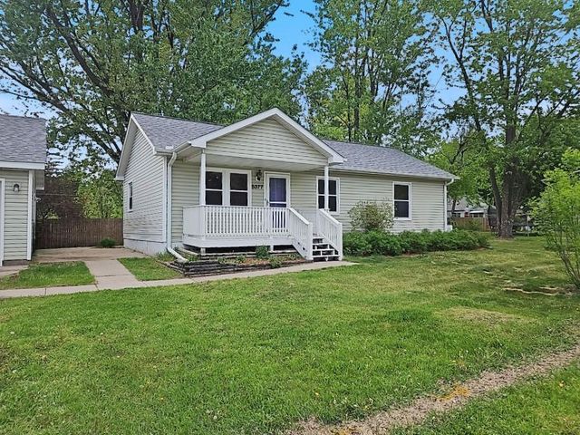 5377 Quincy Street, Mounds View, MN 55112