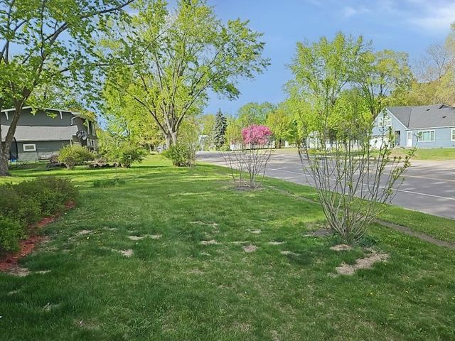 5377 Quincy Street, Mounds View, MN 55112
