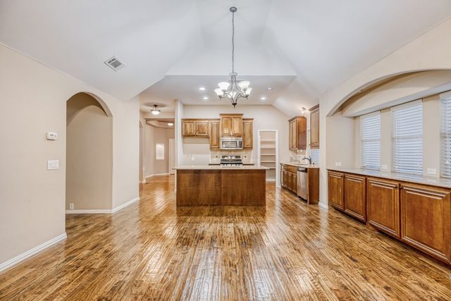 4303 Poppy Drive, Mansfield, TX 76063