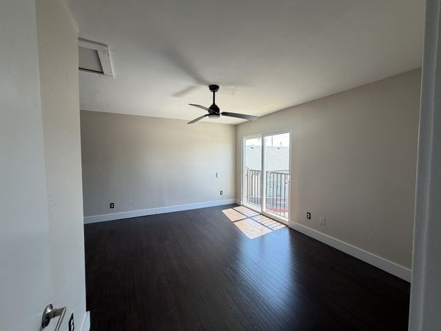 2124 Burton DR 263, Austin, TX 78741