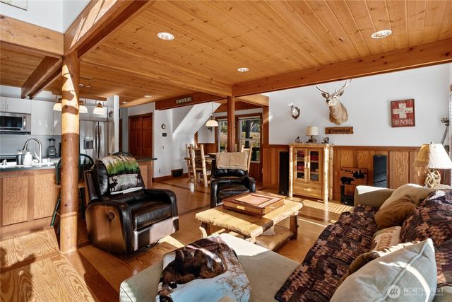 1891 NE Haven Way, Tahuya, WA 98588