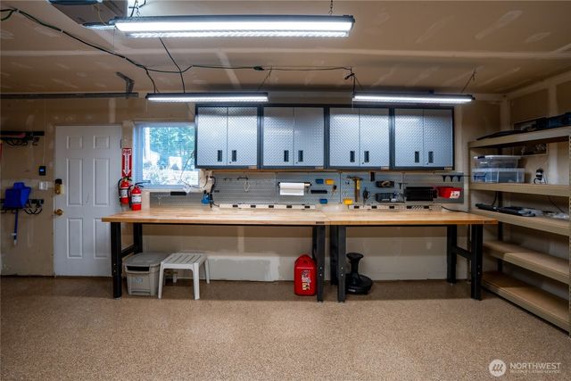 1891 NE Haven Way, Tahuya, WA 98588