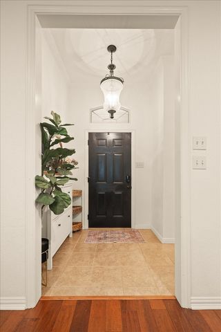 7311 Heritage Oaks Drive, Arlington, TX 76001