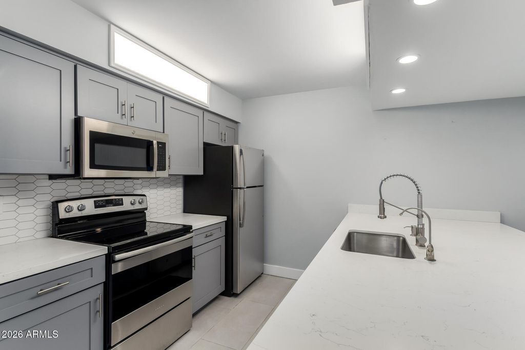 3314 N 68TH Street 116, Scottsdale, AZ 85251