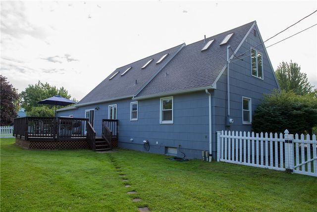 93 Glen Acre Drive, Henrietta, NY 14534