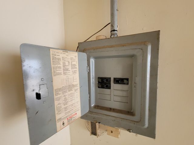 1702 Airport Road 4030, Urbana, IL 61802