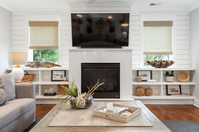 105 Forest Trail, Isle Of Palms, SC 29451