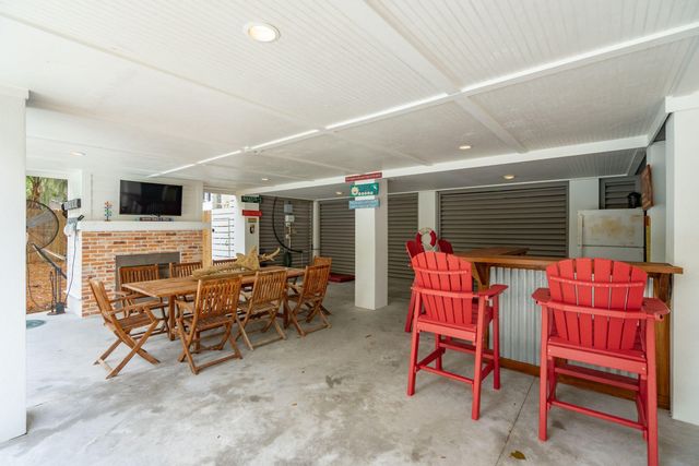 105 Forest Trail, Isle Of Palms, SC 29451