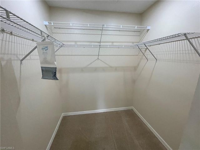 7768 Jewel LN 202, Naples, FL 34109