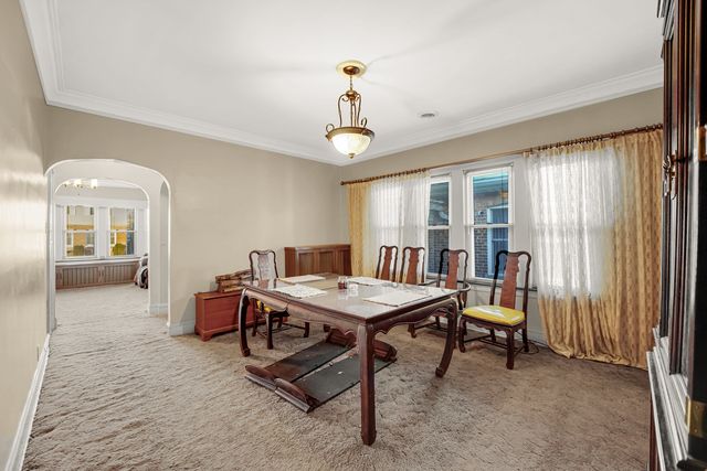 1535 E 84th Place, Chicago, IL 60619