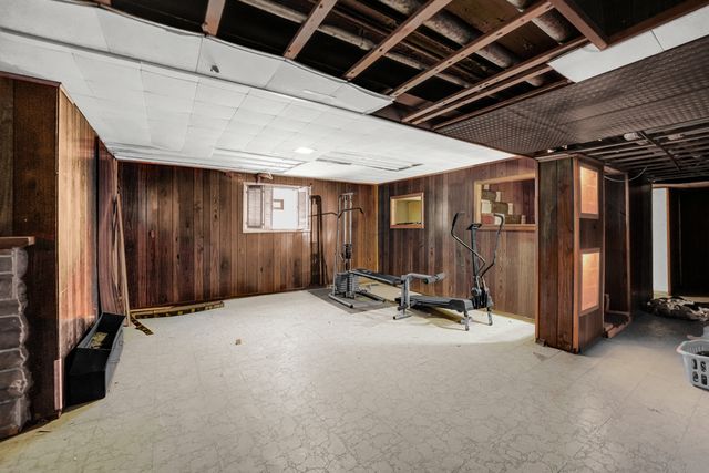 1535 E 84th Place, Chicago, IL 60619