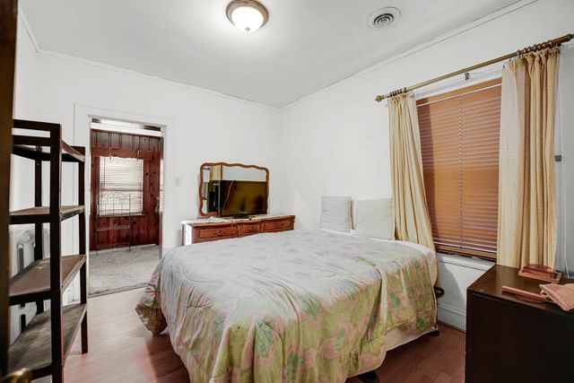 1535 E 84th Place, Chicago, IL 60619