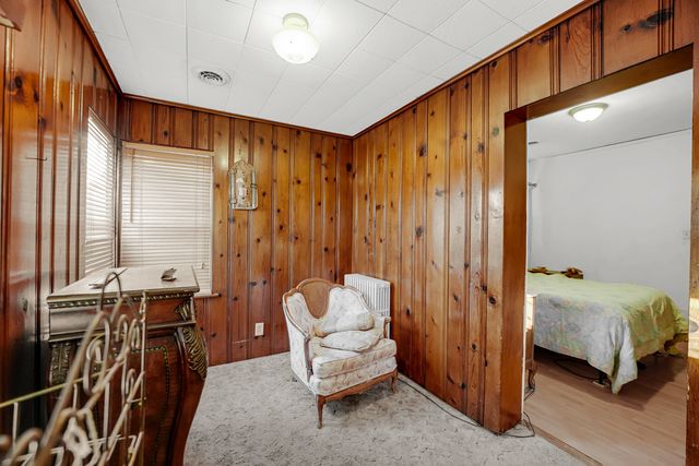 1535 E 84th Place, Chicago, IL 60619