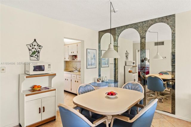 2850 W Golf Blvd 211, Pompano Beach, FL 33064