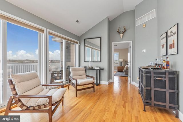 1220 S GREEN ST, Tuckerton, NJ 08087