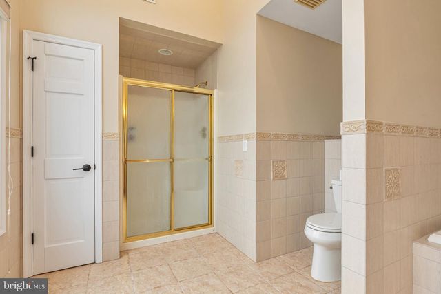 1220 S GREEN ST, Tuckerton, NJ 08087