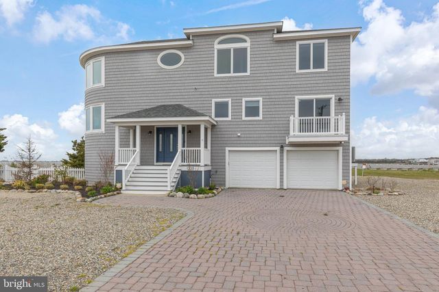 1220 S GREEN ST, Tuckerton, NJ 08087