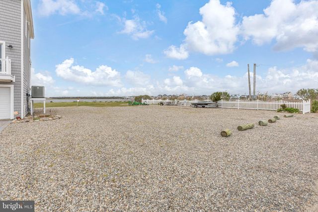 1220 S GREEN ST, Tuckerton, NJ 08087