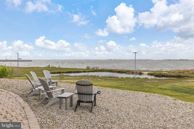1220 S GREEN ST, Tuckerton, NJ 08087