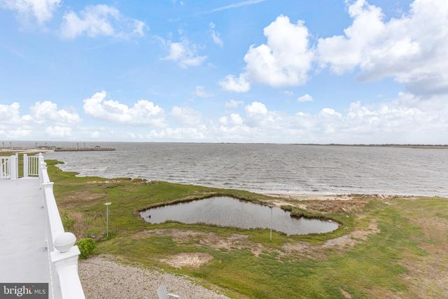 1220 S GREEN ST, Tuckerton, NJ 08087