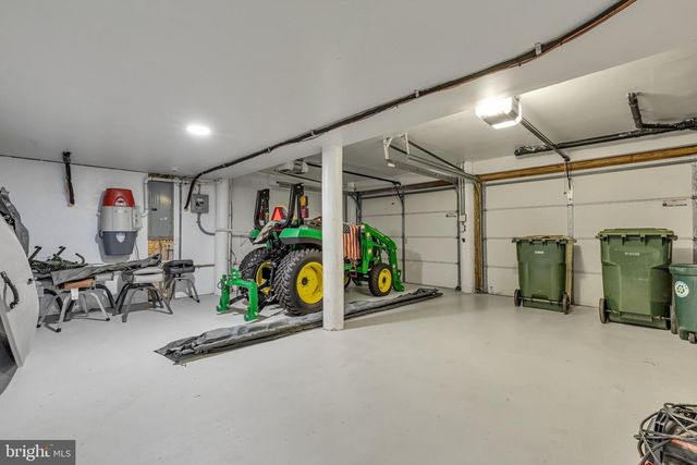 1220 S GREEN ST, Tuckerton, NJ 08087