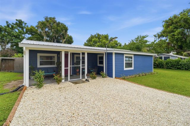 471 PINEGROVE STREET, Deland, FL 32720