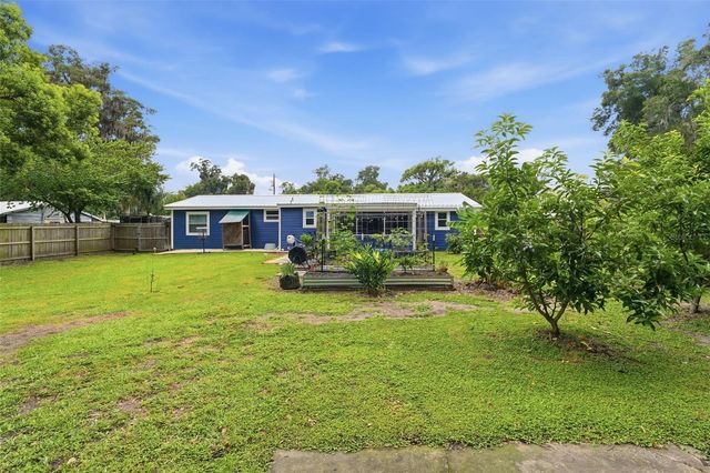 471 PINEGROVE STREET, Deland, FL 32720