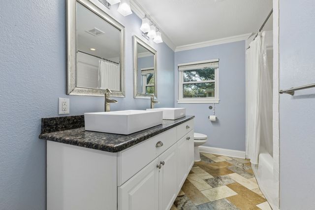 1828 Ems Road E, Fort Worth, TX 76116