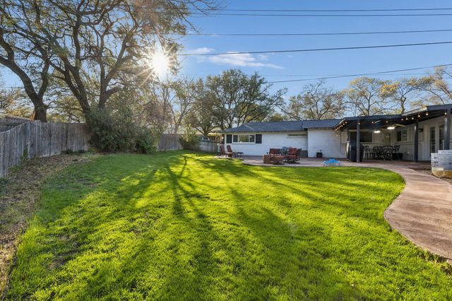 1828 Ems Road E, Fort Worth, TX 76116