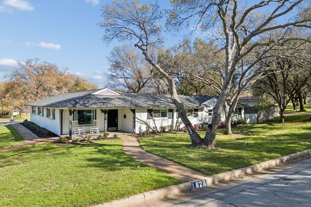 1828 Ems Road E, Fort Worth, TX 76116