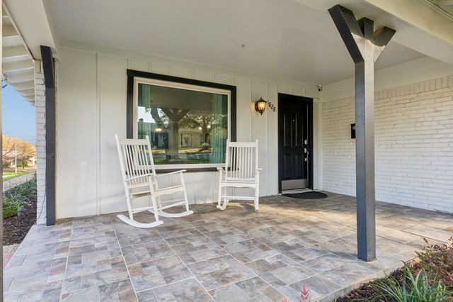 1828 Ems Road E, Fort Worth, TX 76116