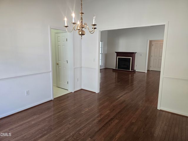 1219 Waterford Green Drive, Apex, NC 27502
