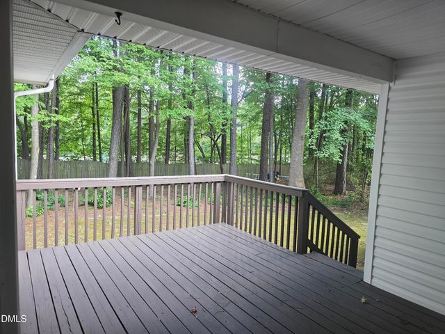 1219 Waterford Green Drive, Apex, NC 27502