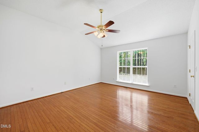 1219 Waterford Green Drive, Apex, NC 27502