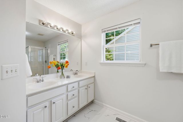 1219 Waterford Green Drive, Apex, NC 27502